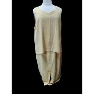 Donna Avinci blouse skirt set size 24